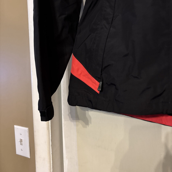 EUC WOMEN’S THE NORTH FACE HYVENT JACKET WATERPROOF HOODED BLACK SALMON - Picture 5 of 9